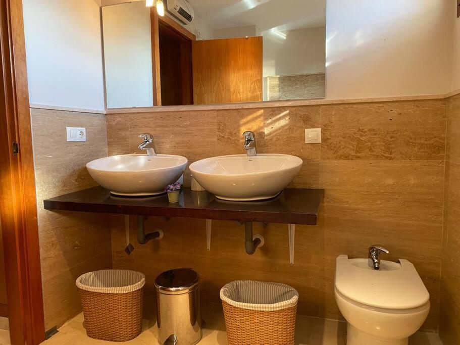 Modern 5-Bedroom Villa With Pool Montequinto 外观 照片