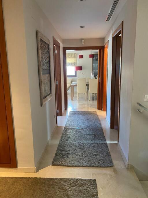 Modern 5-Bedroom Villa With Pool Montequinto 外观 照片